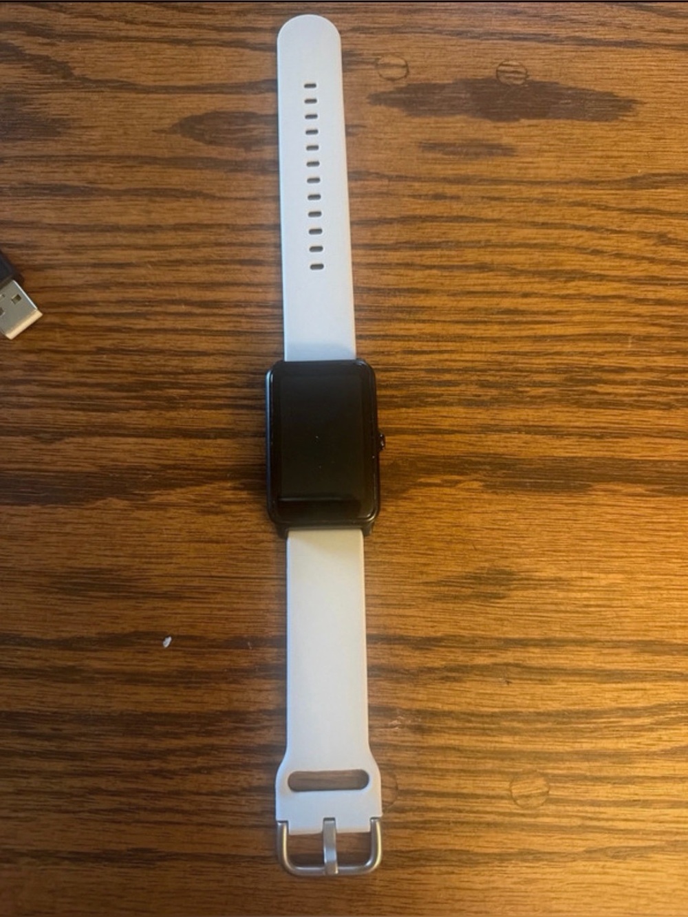 White Smart Fitness Watch with Silicone Band